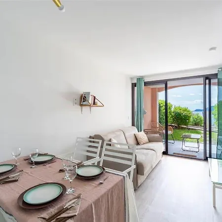 L'azur - T2 Avec Jardin, Piscine, Tennis, Vue Mer *